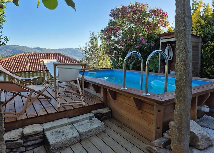 Preciosa Casa Con Piscina * Gondomar